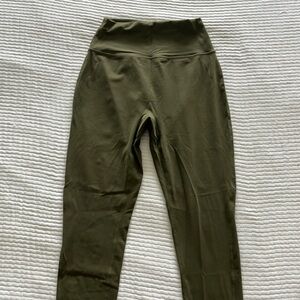 BuffBunny Legacy Legging